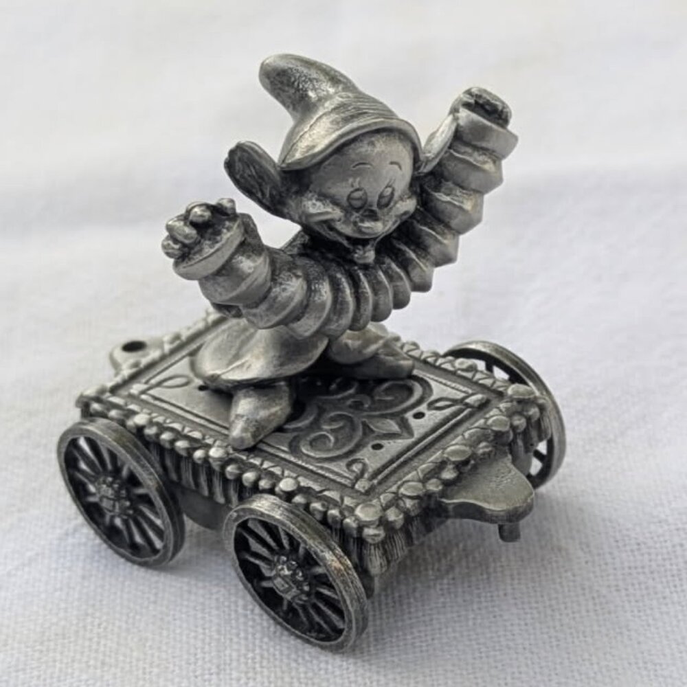Walt Disney Railroad WDRR Pewter Train Dopey